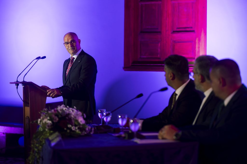 Ir a la publicación Aniano Cabrera inaugura las Fiestas del Cristo con un emotivo pregón