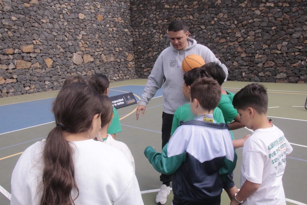Visibilización baloncesto inclusivo y adaptado-CEIP La Salud
