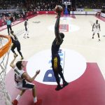 Triunfo de prestigio en Venecia para seguir invictos en la #BasketballCL (9)