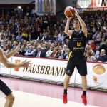 Triunfo de prestigio en Venecia para seguir invictos en la #BasketballCL (2)