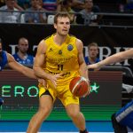 El Iberostar Tenerife se mantiene firme en la #BCL tras ganar con claridad al Friburgo (12)