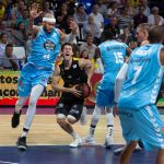 Carácter, afición... ¡y triples! para sumar la primera alegría del curso (6)