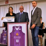 "Doce camisas, doce causas" cumple con su propósito solidario en un emotivo acto (19)