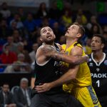 El Iberostar Tenerife cede ante un buen PAOK en un partido trabado (13)