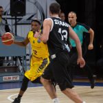 El Iberostar Tenerife cede ante un buen PAOK en un partido trabado (6)