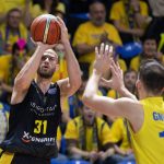 El Iberostar Tenerife no da pie a la sorpresa en Opava y sigue invicto en la #BCL (16)