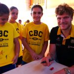 Jugadores del primer equipo visitan los Campus de Navidad CanaryPay (15)