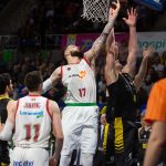 El Iberostar Tenerife tumba al Baskonia en otro ejercicio sublime de superación (8)