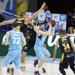 El Iberostar Tenerife cae en la prórroga en su visita al Movistar Estudiantes (10)