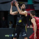 El Iberostar Tenerife sella su billete para la Copa con otra exibición colectiva (15)