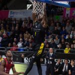 El Iberostar Tenerife sella su billete para la Copa con otra exibición colectiva (9)