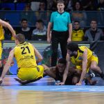 El Iberostar Tenerife cae ante el REYER Venezia en un duelo muy físico (15)