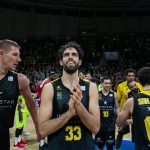 El Iberostar Tenerife tumba al líder de la Liga Endesa con otra exhibición colectiva (18)
