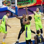 El Iberostar Tenerife tumba al líder de la Liga Endesa con otra exhibición colectiva (8)
