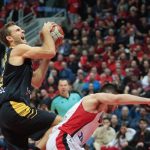 El Santiago Martín decidirá el billete a la F4 tras un gran partido aurinegro en Jerusalén (11)