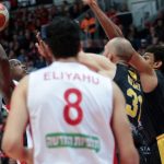 El Santiago Martín decidirá el billete a la F4 tras un gran partido aurinegro en Jerusalén (6)