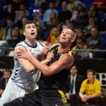 El Iberostar Tenerife encaja una derrota dolorosa (24)