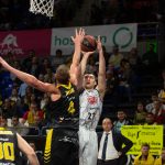 El Iberostar Tenerife encaja una derrota dolorosa (17)