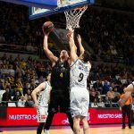 El Iberostar Tenerife encaja una derrota dolorosa (9)