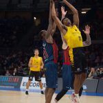 El Iberostar Tenerife cae ante la mayor solidez del Kirolbet Baskonia (2)