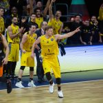 El Iberostar Tenerife agiganta su leyenda con una remontada histórica (7)