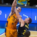 El Iberostar Tenerife cae peleando en un final apretado (3)