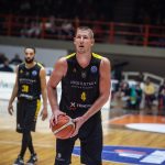 El Iberostar Tenerife cae en Patras y deberá remontar en el Santiago Martín (11)