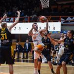 El Iberostar Tenerife cae en Patras y deberá remontar en el Santiago Martín (6)