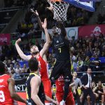 Un enrabietado Iberostar Tenerife tumba al UCAM Murcia (13)