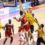 El Iberostar Tenerife cae ante un rival directo (12)