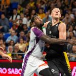 El Iberostar Tenerife cae ante un sólido Unicaja Málaga (24)