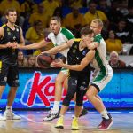 El Iberostar Tenerife cae ante un sólido Unicaja Málaga (3)
