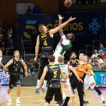 El Iberostar Tenerife cae ante un sólido Unicaja Málaga (1)