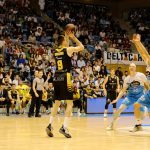 El Iberostar Tenerife cierra con otra alegría la gira gallega (14)