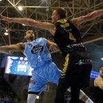 El Iberostar Tenerife supera a un correoso Breogán, con un Richotti estelar (8)