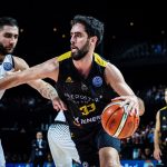 El Iberostar Tenerife cae con la cabeza alta, peleando hasta el final (22)