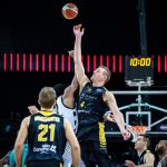 El Iberostar Tenerife cae con la cabeza alta, peleando hasta el final (14)