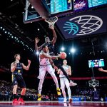 El Iberostar Tenerife cae con la cabeza alta, peleando hasta el final (15)