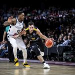 El Iberostar Tenerife cae con la cabeza alta, peleando hasta el final (10)