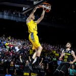 El Iberostar Tenerife silencia el Sportpaleis y se mete en la final de la #BCL (8)