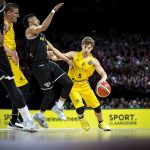 El Iberostar Tenerife silencia el Sportpaleis y se mete en la final de la #BCL (6)