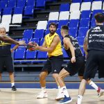 3, 2, 1... ¡en marcha! El primer equipo ya trabaja en el Santiago Martín (1)