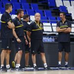 3, 2, 1... ¡en marcha! El primer equipo ya trabaja en el Santiago Martín (6)