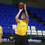 3, 2, 1... ¡en marcha! El primer equipo ya trabaja en el Santiago Martín (13)