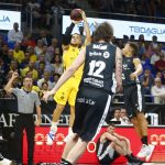 El Iberostar Tenerife cae ante un RETAbet Bilbao más acertado en un partido trabado (8)