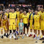 El Iberostar Tenerife afina la maquinaria con otra gran faena colectiva (14)