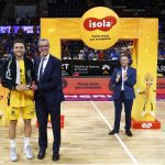 El Iberostar Tenerife afina la maquinaria con otra gran faena colectiva (11)