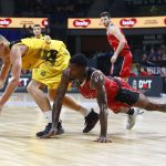 El Iberostar Tenerife afina la maquinaria con otra gran faena colectiva (9)