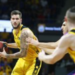 Gran esfuerzo coral para festejar el primer triunfo en casa del curso (21)