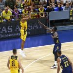 El Iberostar Tenerife cae tras poner contra las cuerdas al potente Real Madrid (7)